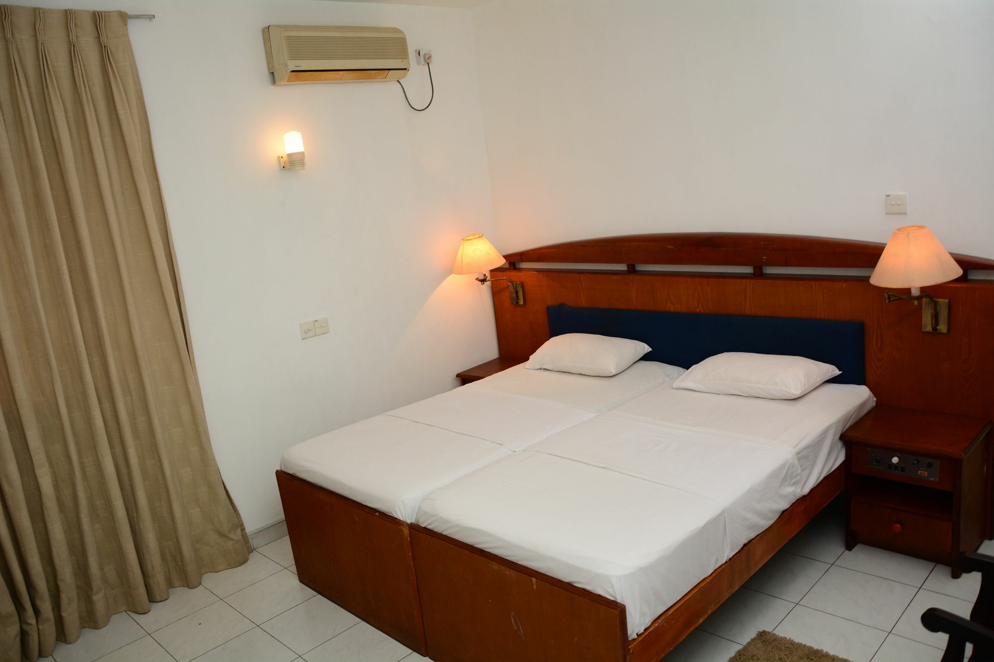 Ykd Tourist Rest Hikkaduwa Hotel Eksteriør billede